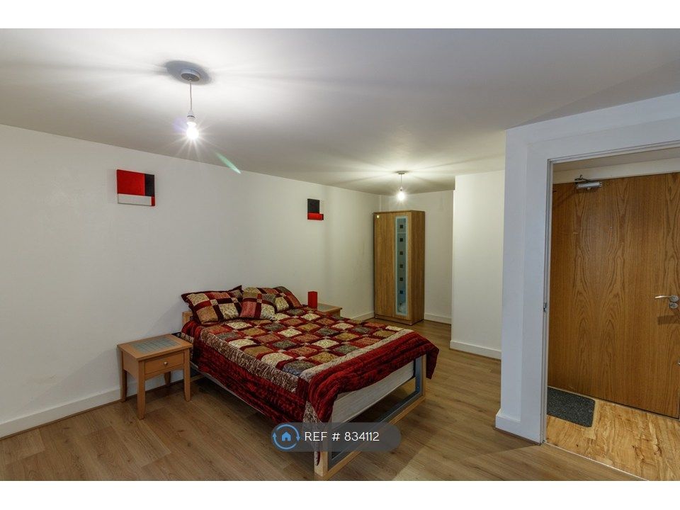 Property photo 1 of 25