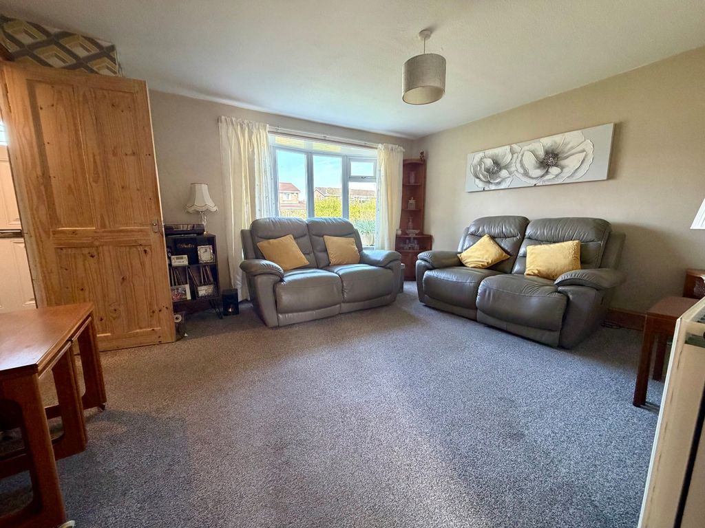 Property photo 2 of 13 Living Room