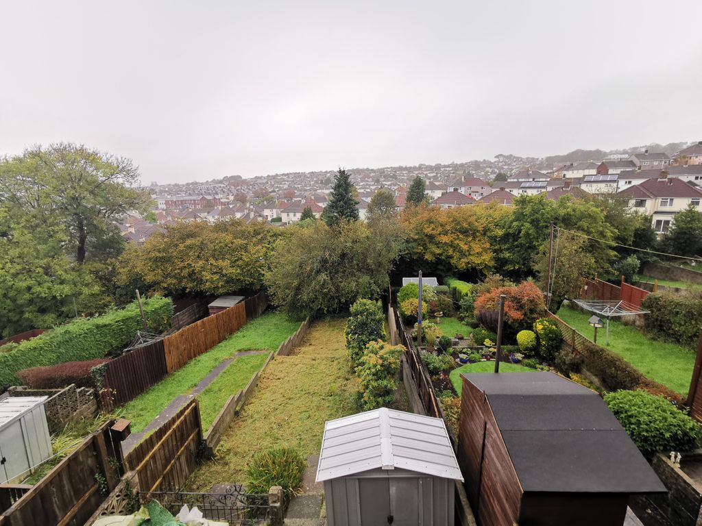 Property photo 1 of 7 Garden
