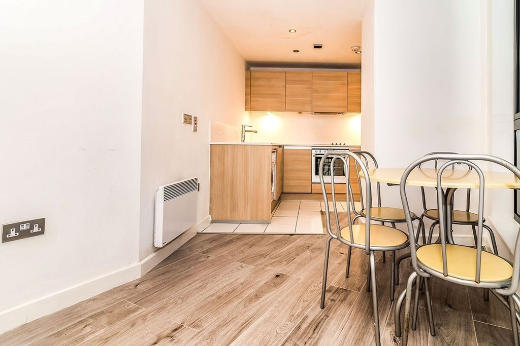 Property photo 3 of 10 Picture No. 17