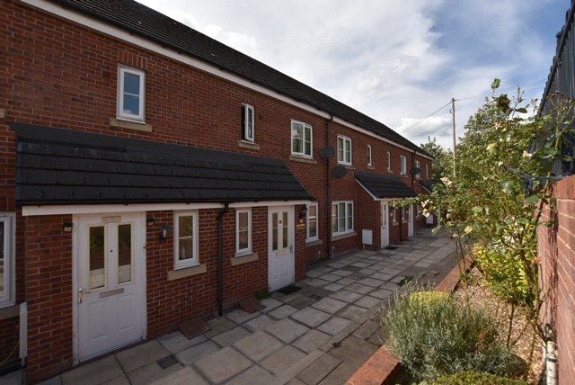 Property photo 1 of 10 External