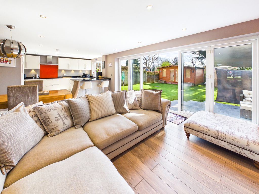 Property photo 3 of 19 Living Area