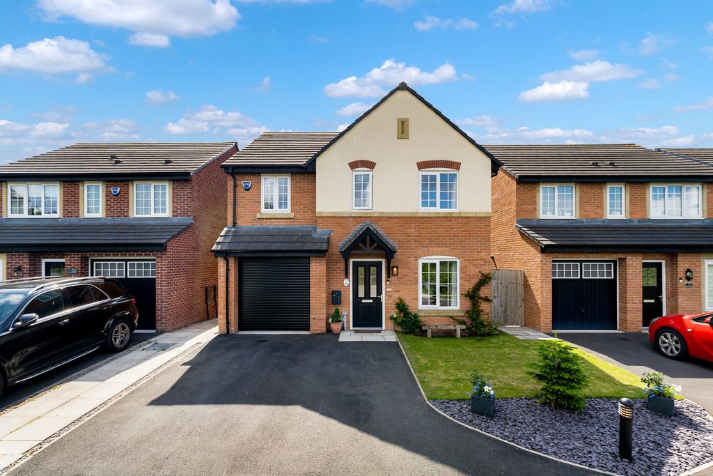 Property photo 1 of 24