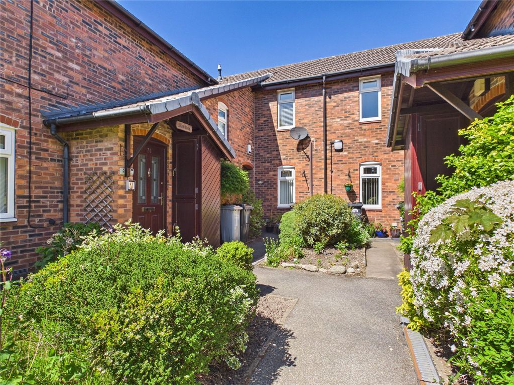 Property photo 1 of 13 Picture No. 12