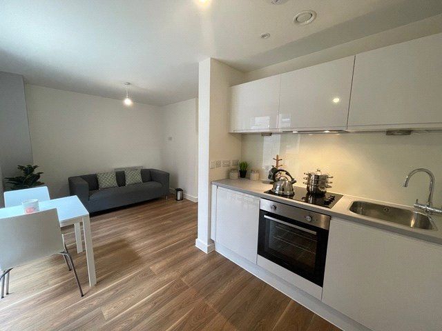 Property photo 2 of 4 Picture No. 15