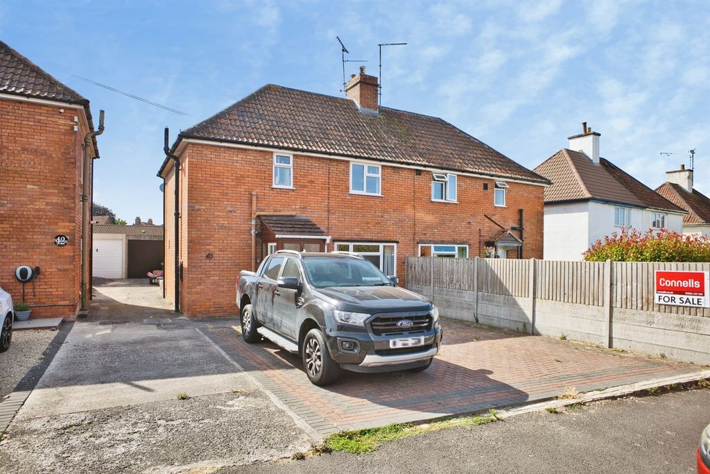 Property photo 1 of 10