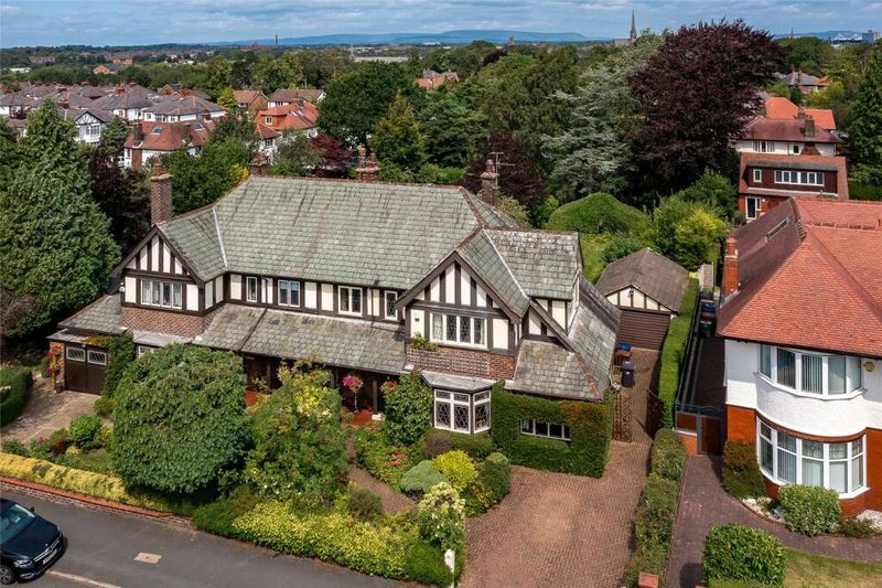 Property photo 2 of 25 Photo 24