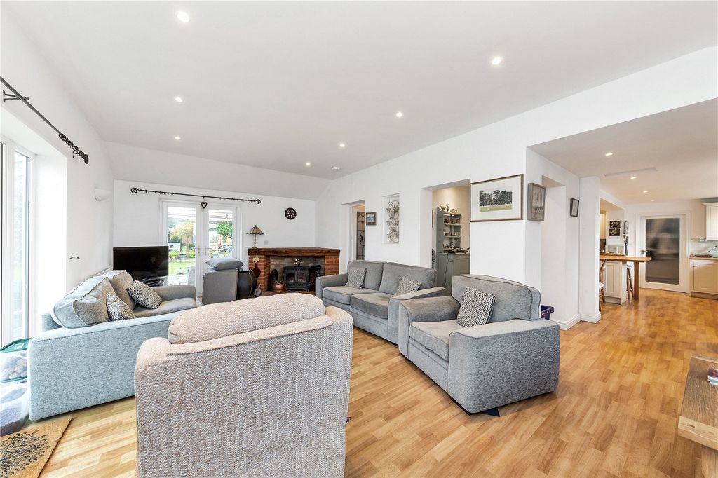 Property photo 2 of 14 Picture No. 14