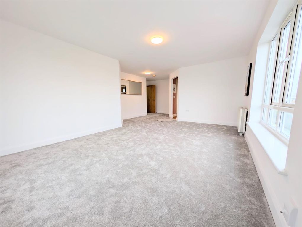 Property photo 2 of 8 1.Jpg