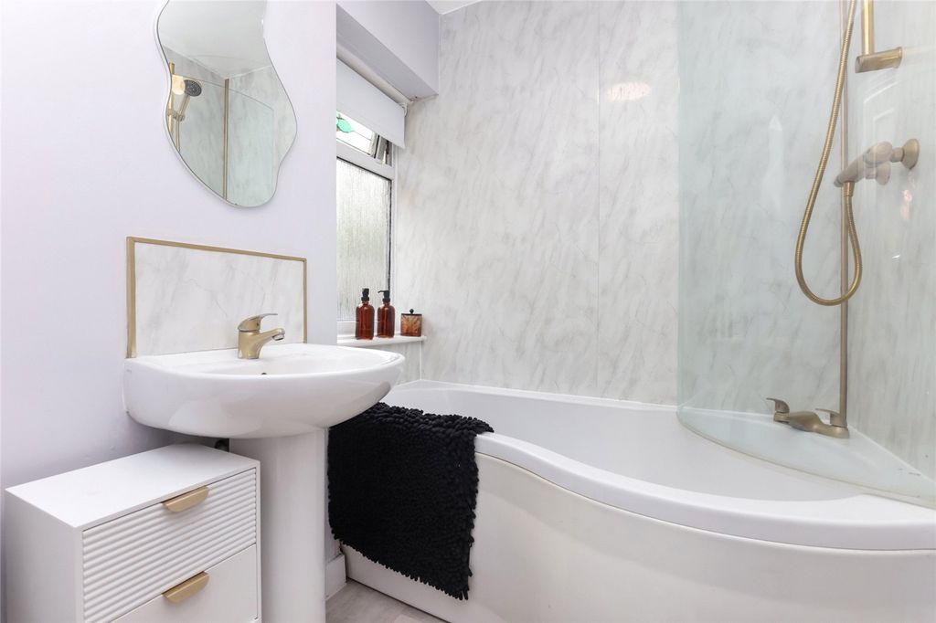 Additional image 13 of 3 bed flat for saleKingsheath Avenue, Rutherglen, Lanarkshire G73