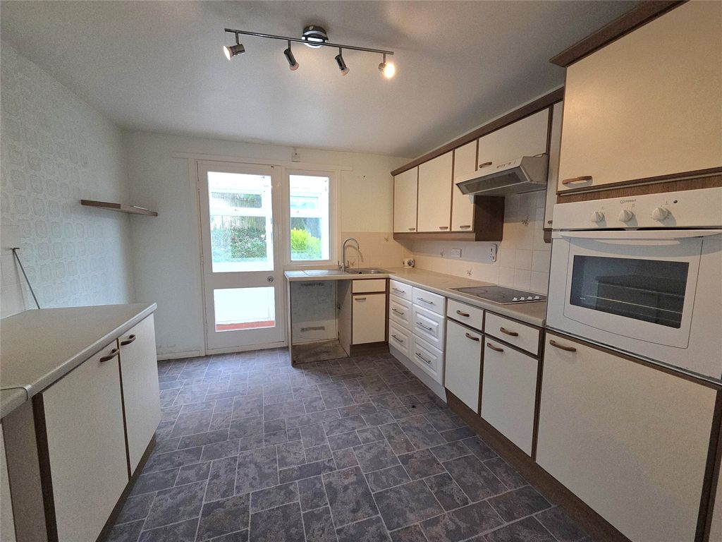 Property photo 2 of 16 Picture No. 08