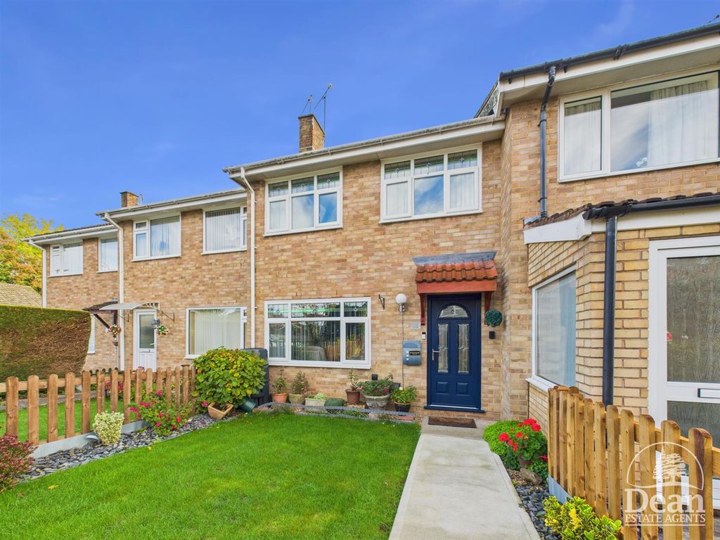 Property photo 1 of 18