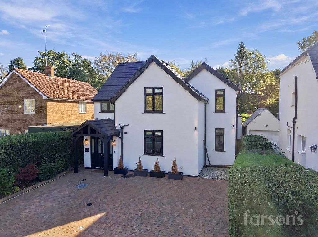 Property photo 1 of 53