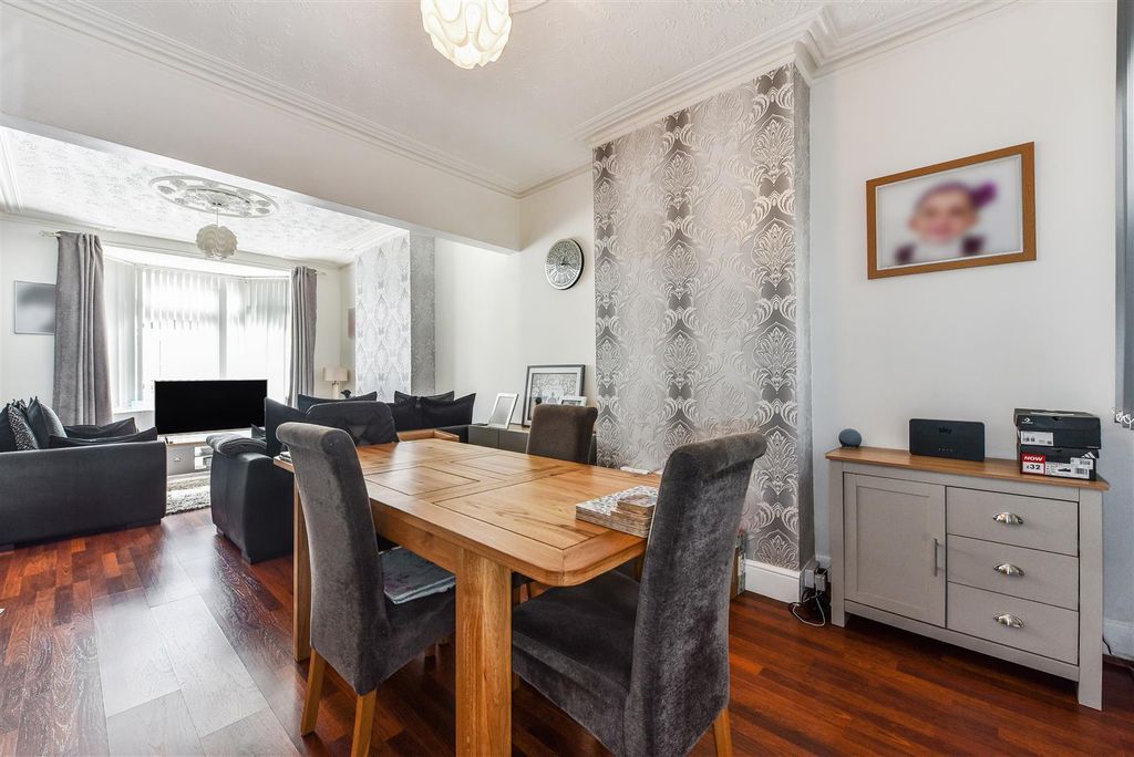 Property photo 1 of 19 Dining Area.Jpg