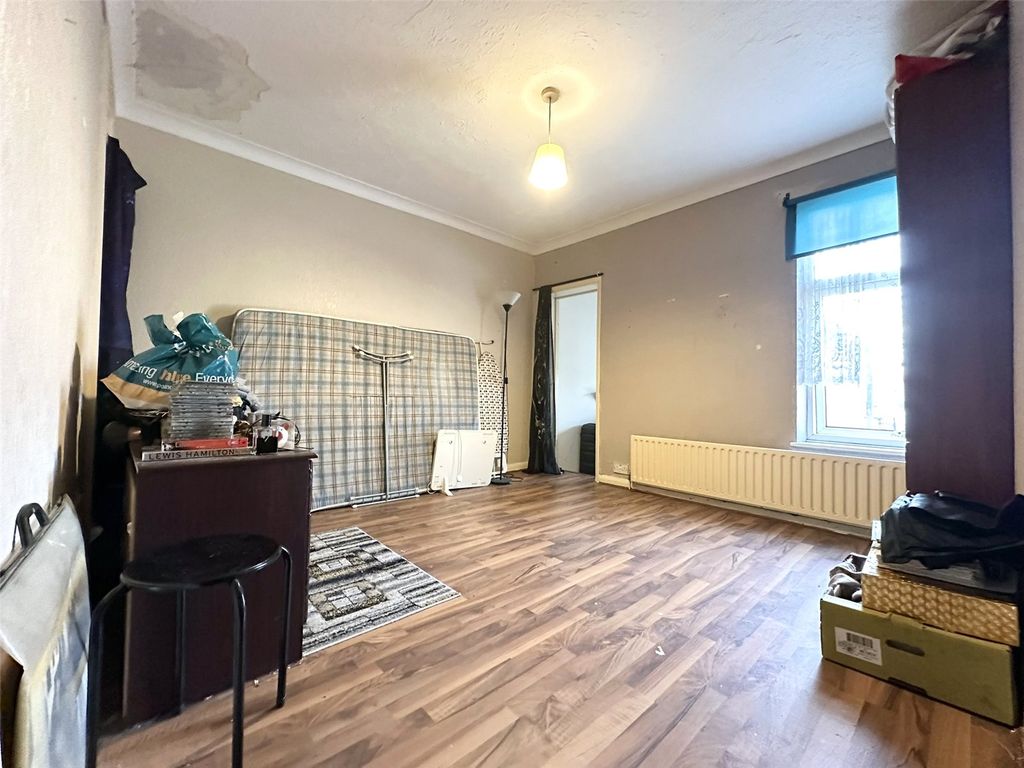 Property photo 3 of 17 Bedroom One