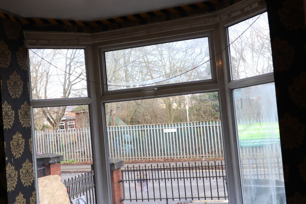 Property photo 2 of 41