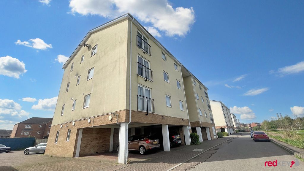 Property photo 1 of 6 Img_E1778 1