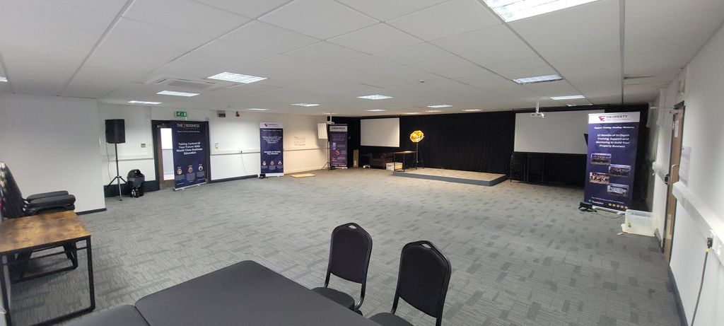 Property photo 3 of 5