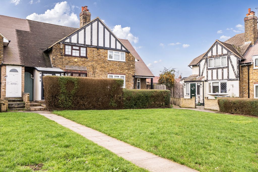 Property photo 1 of 23 External