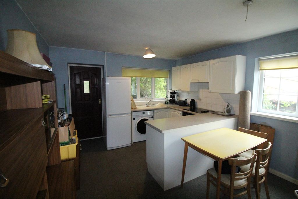 Property photo 3 of 13 Img_0889.Jpg