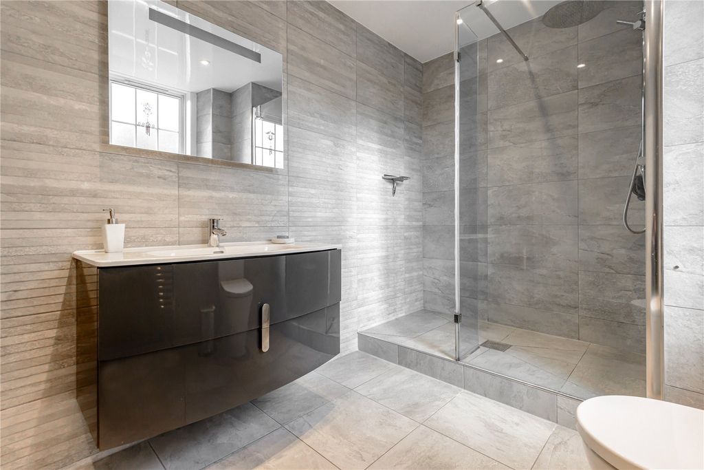 Additional image 19 of 4 bed detached house for sale49 Burdiehouse Road, Burdiehouse, Edinburgh EH17