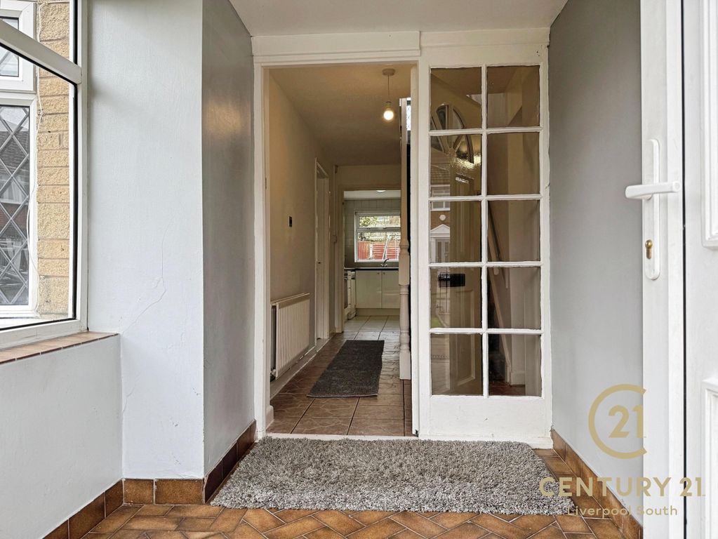 Property photo 2 of 25