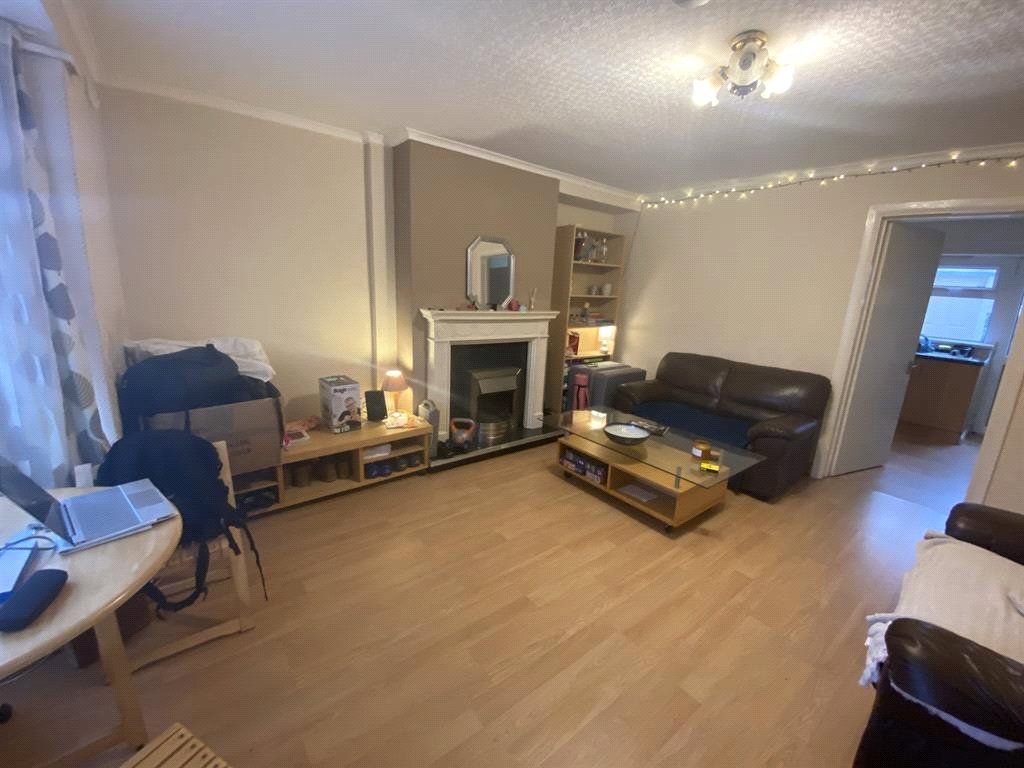 Property photo 2 of 10 Picture No. 05