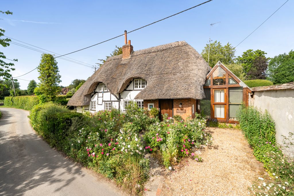 Property photo 1 of 11