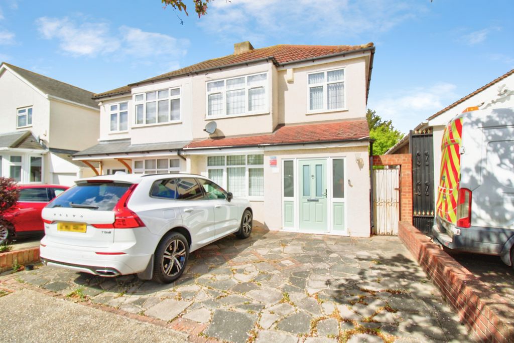 Property photo 1 of 20 9