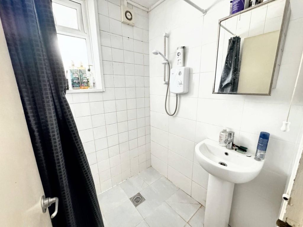 Additional image 7 of 3 bed flat to rentFlat 52, Brandon House, Jacobs Wells Road, Bristol BS8