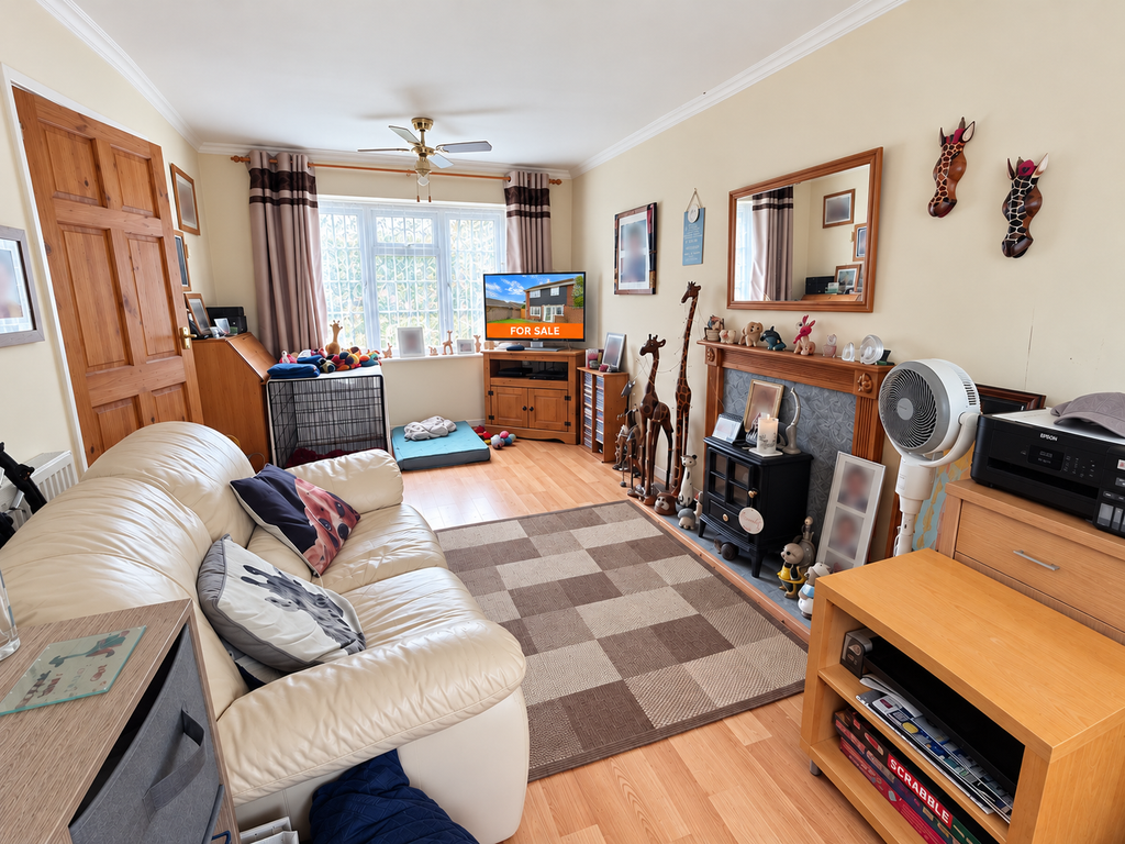Property photo 2 of 14