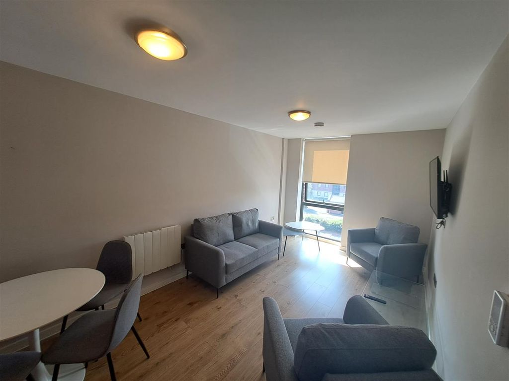 Property photo 1 of 11 20260716_105636.Jpg