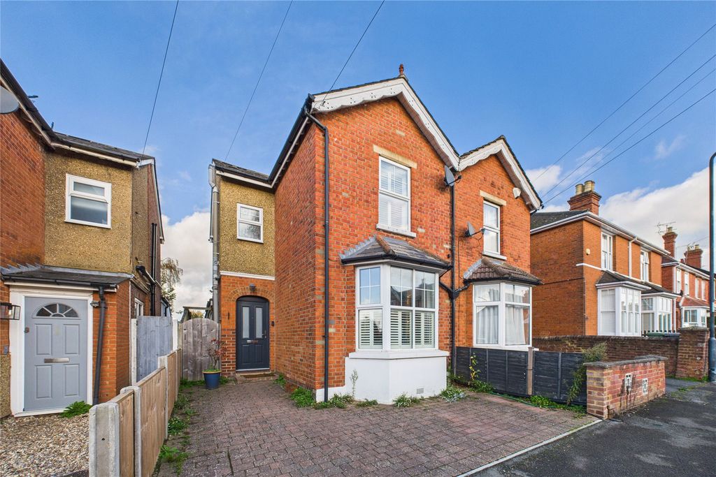 Property photo 1 of 9 Picture No. 10