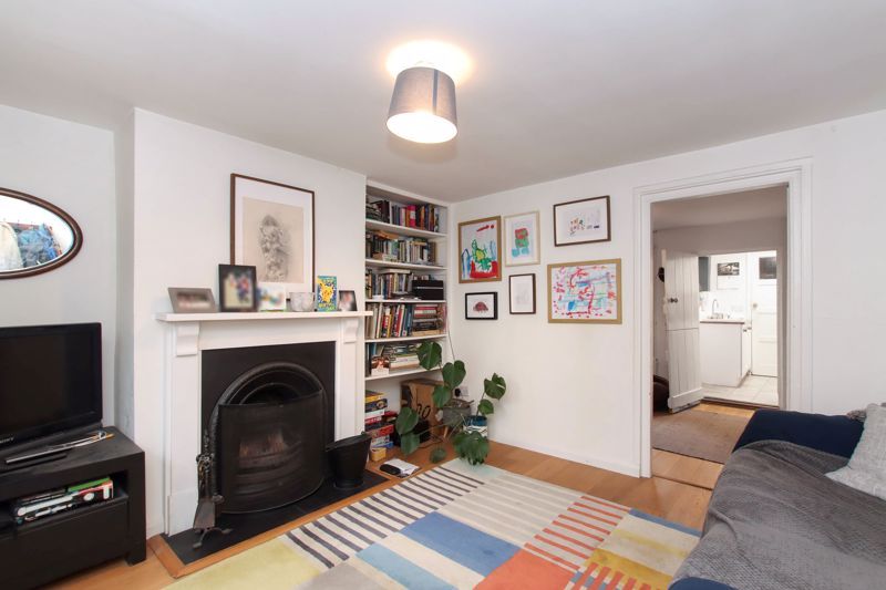 Property photo 2 of 12 Photo 13