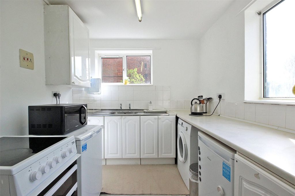 Property photo 3 of 10 Picture No. 08