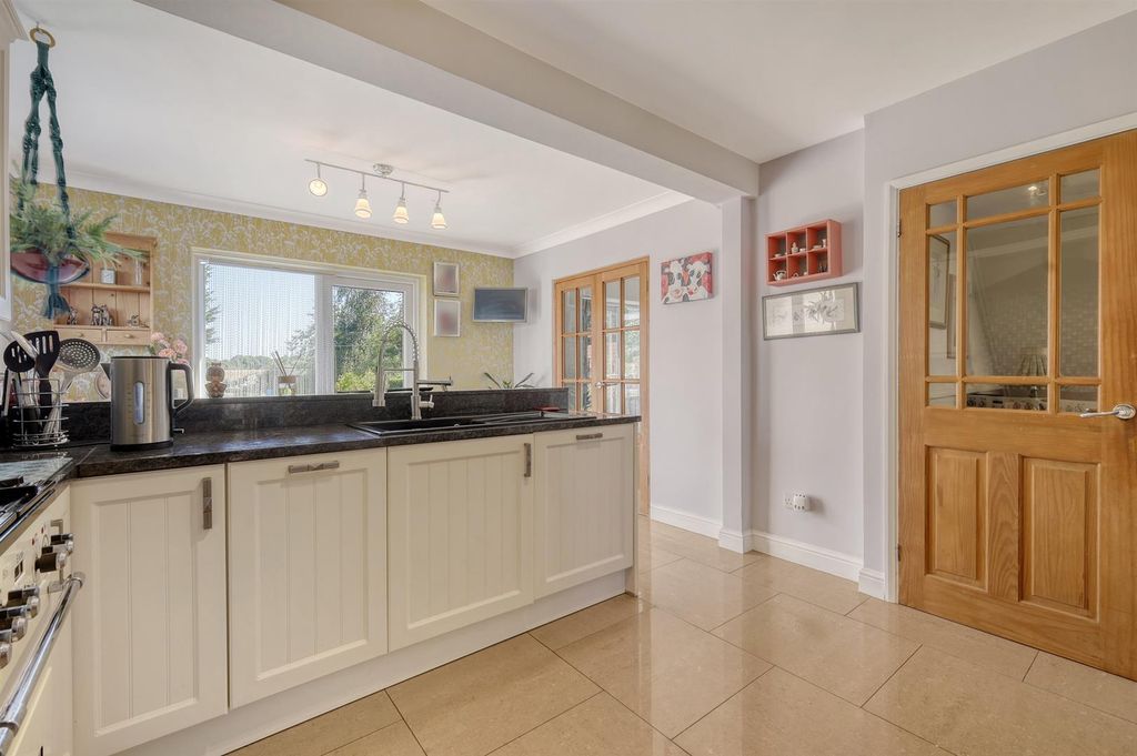 Property photo 2 of 31 Img_3794_6 Copy 2.Jpg