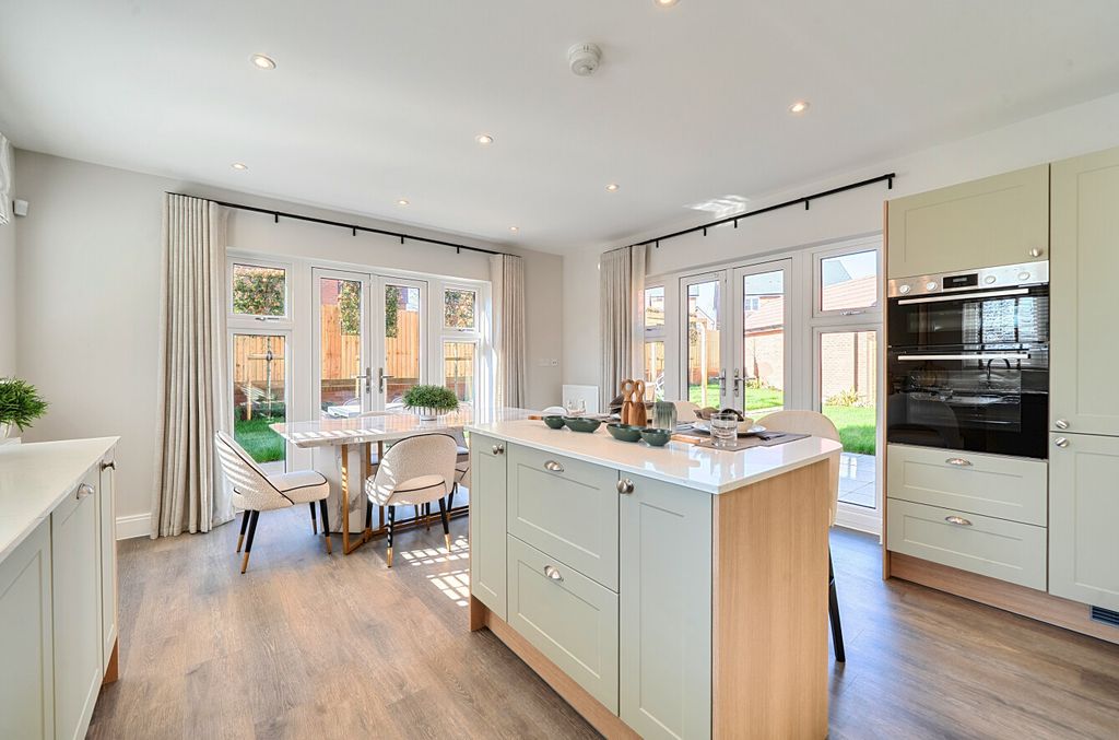 Property photo 2 of 26 1430732-32-69ba9d...