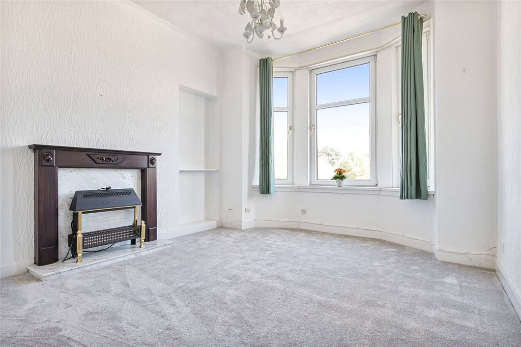 Property photo 2 of 19 Picture No. 49