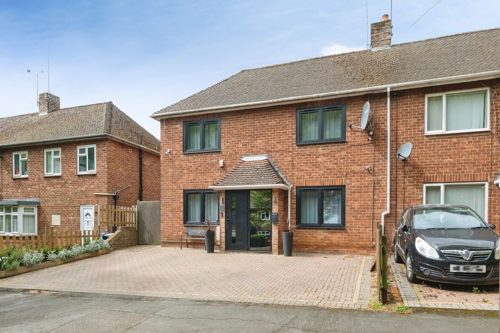 Property photo 1 of 19 Pbox-Img.Jpg