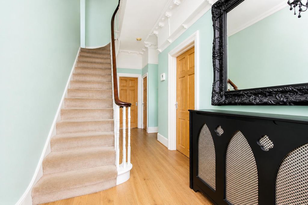 Property photo 3 of 26 Hallway