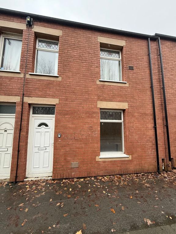 Property photo 1 of 10 Photo 10