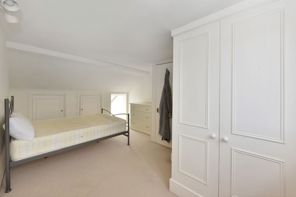 Property photo 2 of 8 Picture 2