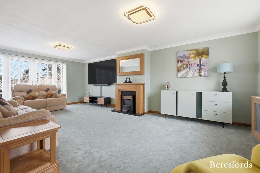 Property photo 2 of 37 Picture 2