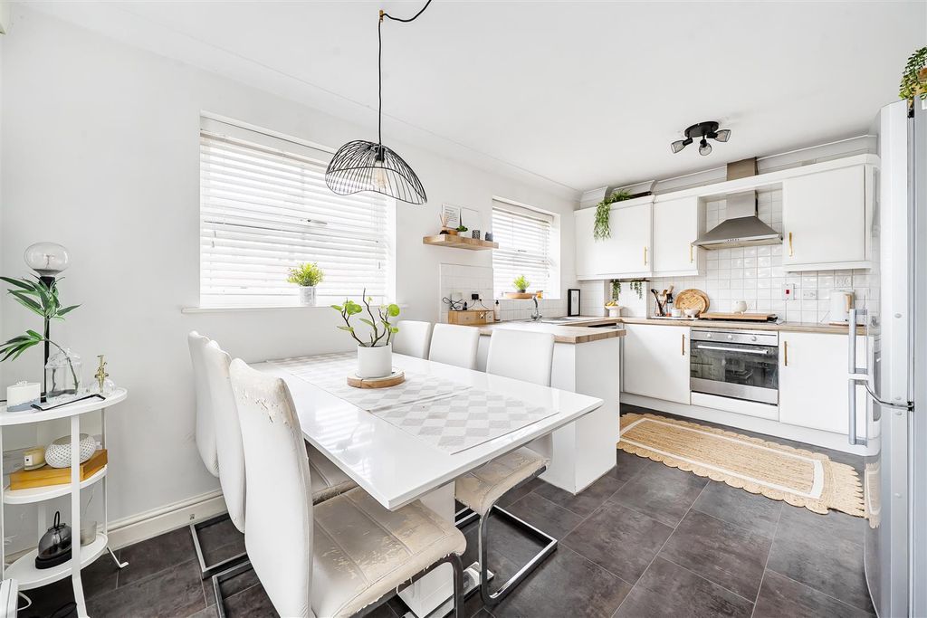 Property photo 3 of 13 1429750 (6).Jpg