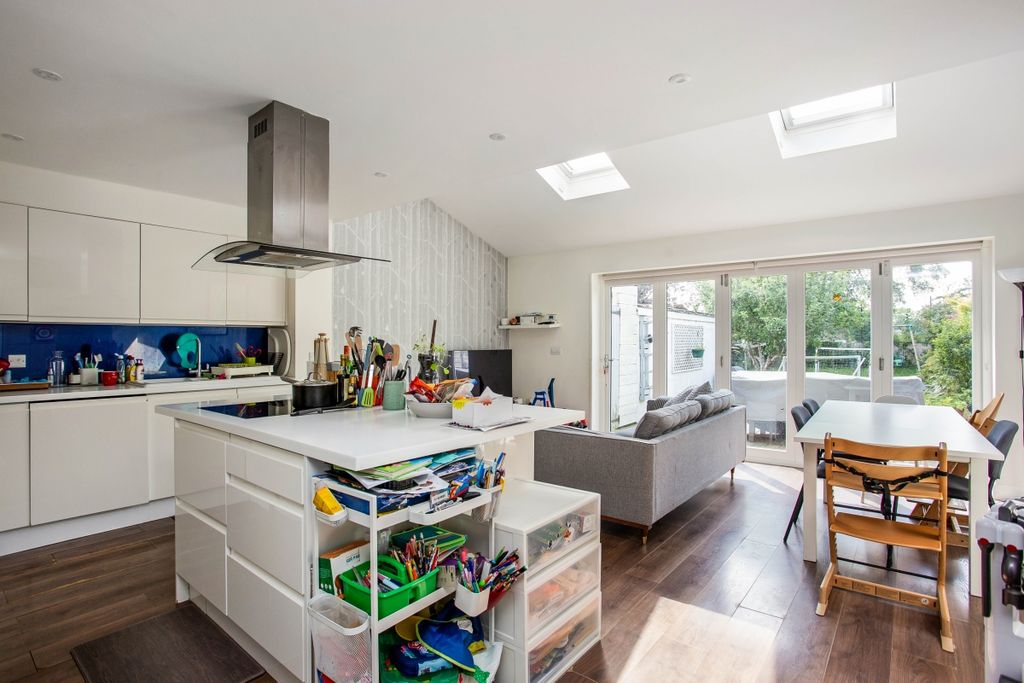Property photo 3 of 11 72055_39 Wilman R...