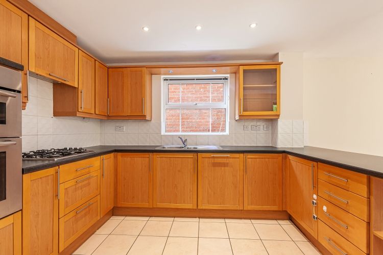 Property photo 2 of 10 307723