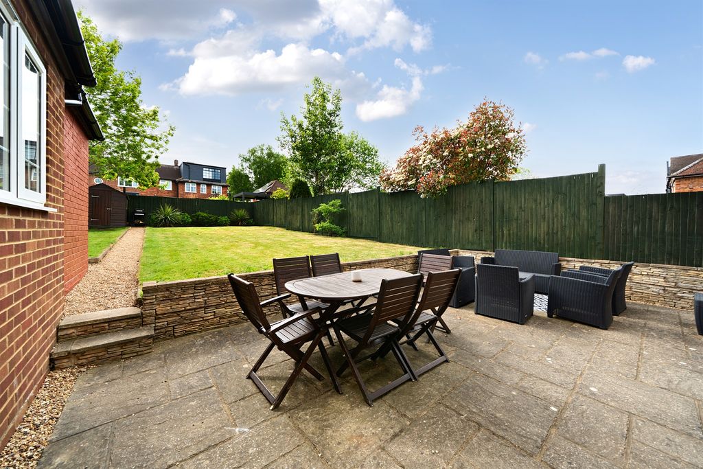 Property photo 2 of 18