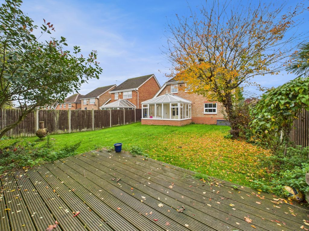 Property photo 2 of 18 Rear