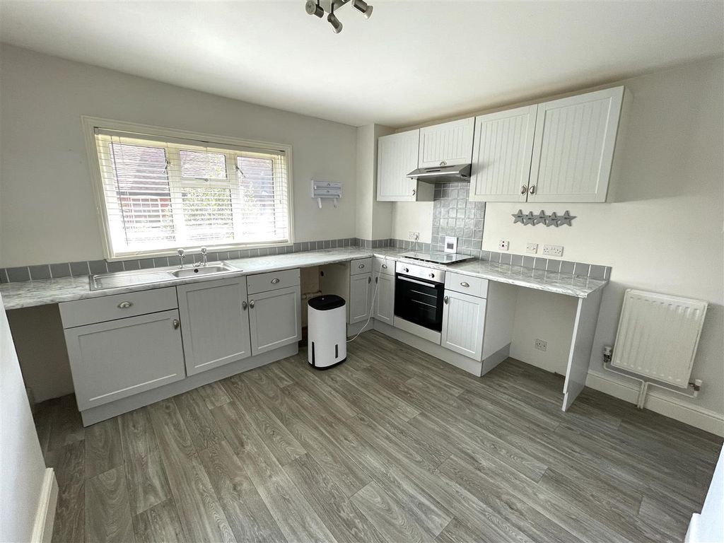 Property photo 2 of 8 Img_8860.Jpg