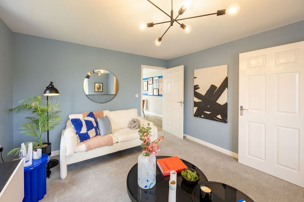 Property photo 3 of 9